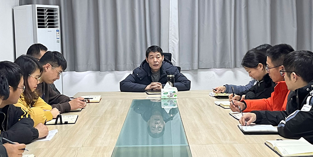 聚焦公司發(fā)展，共謀提升路徑 屯溪城建投公司召開(kāi)2022年度全體員工大會(huì)