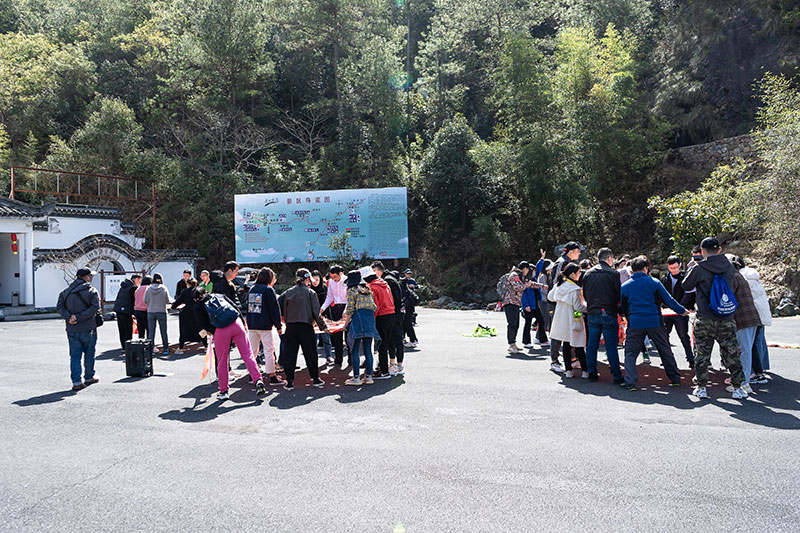 “凝聚巾幗力量，‘婦’能國投發(fā)展”屯溪區(qū)國投集團(tuán)黨委開展三月主題黨日活動(dòng)