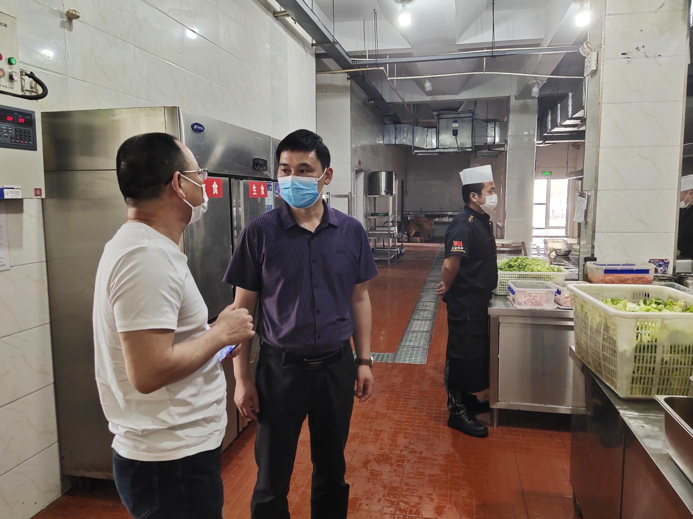 強(qiáng)化服務(wù)、紓困解難——國(guó)資運(yùn)營(yíng)公司開展九龍園區(qū)企業(yè)走訪