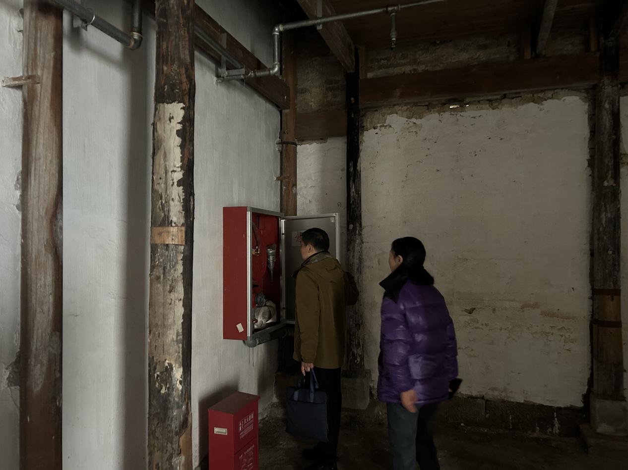 切實(shí)加固安全“防火墻”！區(qū)國(guó)資運(yùn)營(yíng)公司開(kāi)展安全生產(chǎn)專項(xiàng)監(jiān)督