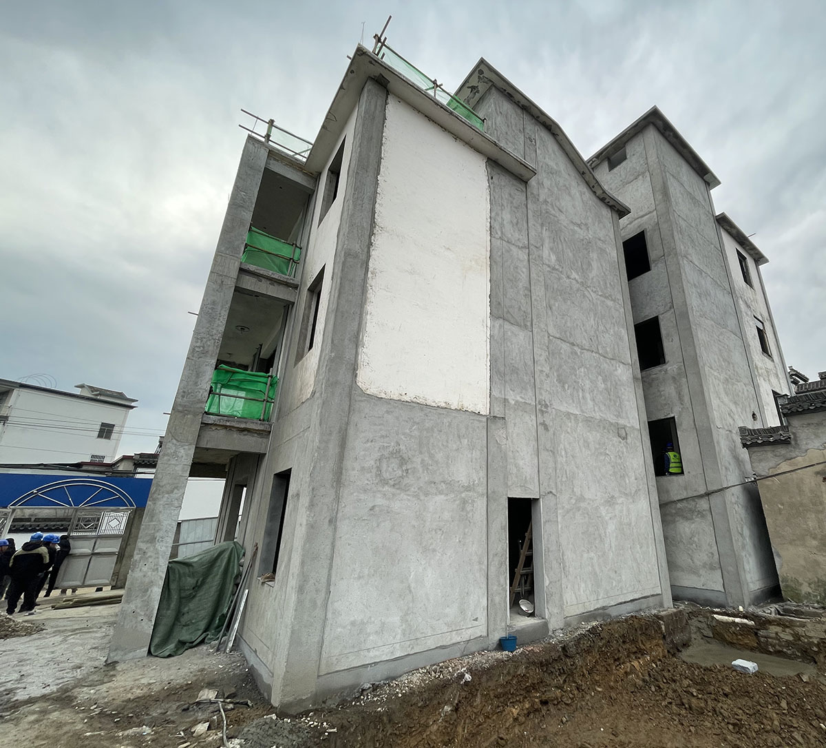 黨建引領(lǐng)進(jìn)工地，支部聯(lián)動(dòng)促發(fā)展